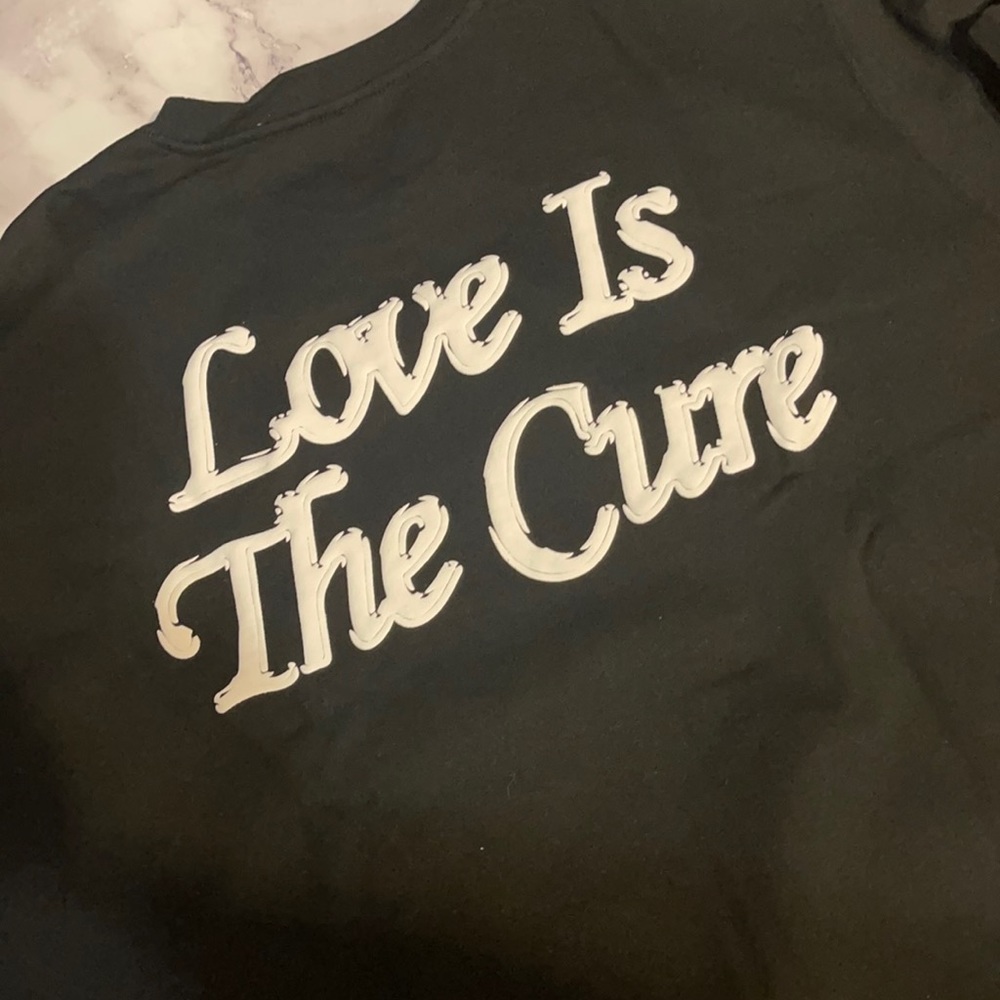 🔥 OBEY Rainbow Graphic Sweatshirt In Black NWT - Picture 6 of 7